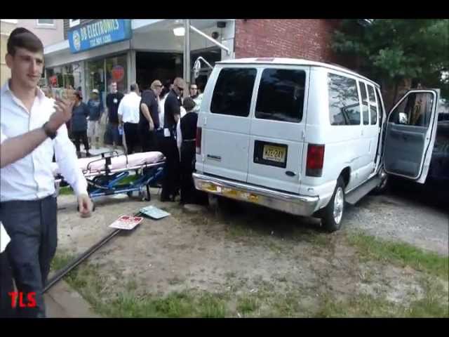 Pedestrian Pinned 3 vehicles struck after van jumps curb on Clifton Ave