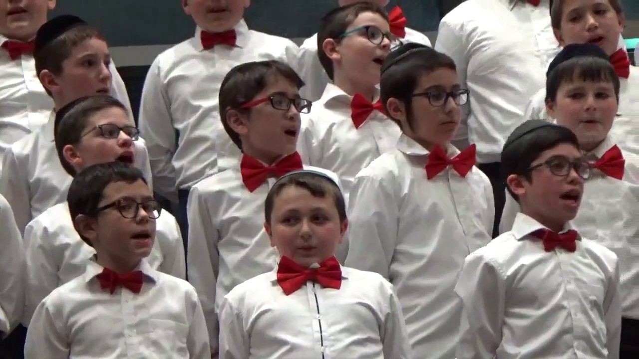 Yeshivah Darchei Torah Choir sings "Vhaarev Na" by  Baruch Levine & Simcha Leiner