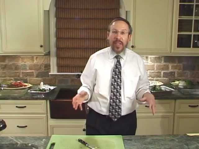 Insect-Free: A Guide to Home Vegetable Inspection - Miscellaneous Produce (3 of 4)