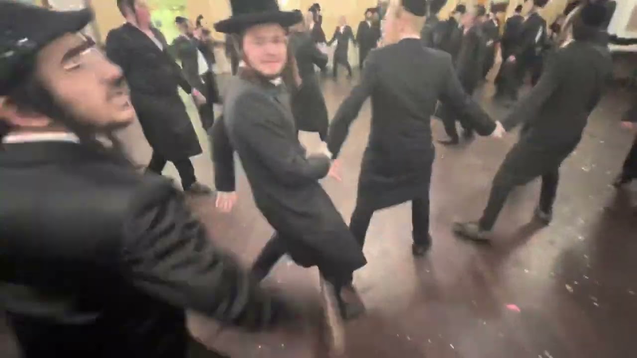 What a wedding!!! Ateres charna! Hershy langzam on keys & kalmy schwartz and sruly green singing!!