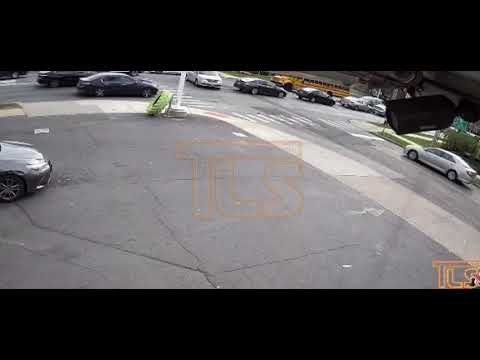 Multi vehicle accident caught on cam Madison Ave