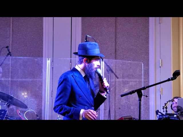 Eli Marcus live with en3rgy,  Chuppa @ Jewish wedding.  great song selection