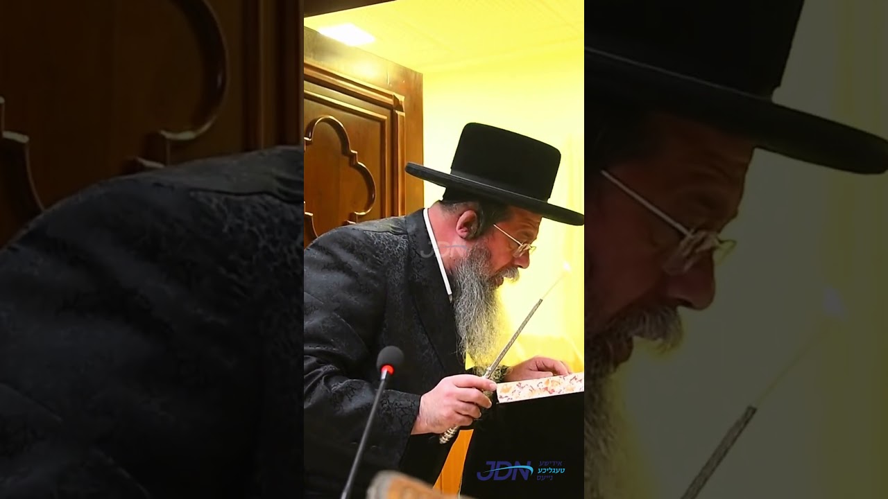 האדמו"ר משבט הלוי ביי הדלקת נרות חנוכה - ליל ב' חנוכה