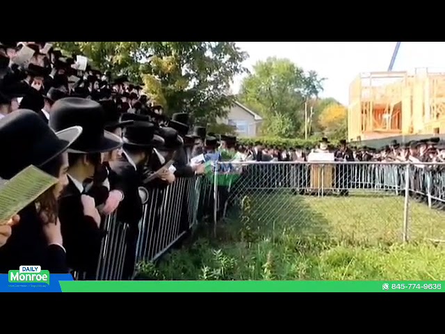 The Rebbe at Tashlich this afternoon
