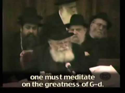 The Rebbe: Davening in a Siddur