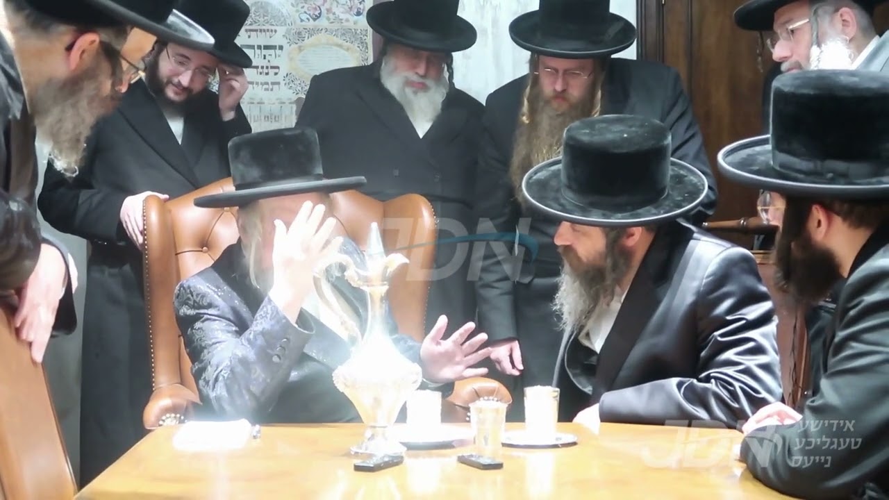 האדמו”ר מפיטסבורג באזוכט ביי האדמו”ר ממונקאטש