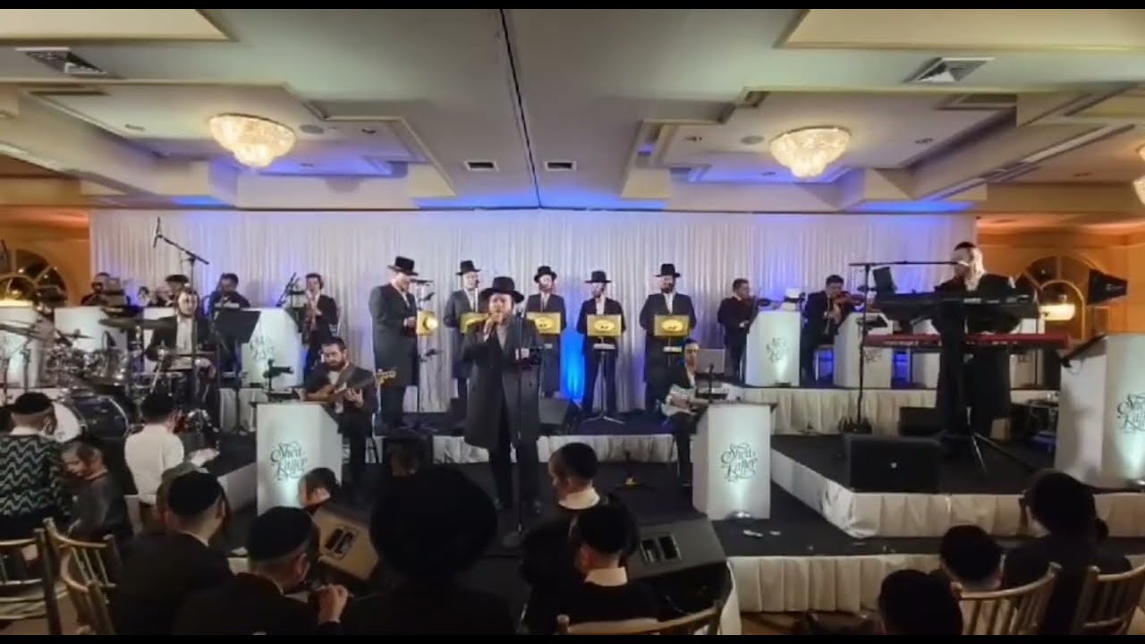 לוי פאלקוביץ עם מקהלת ידידים ותזמורת של שייעה קאלר