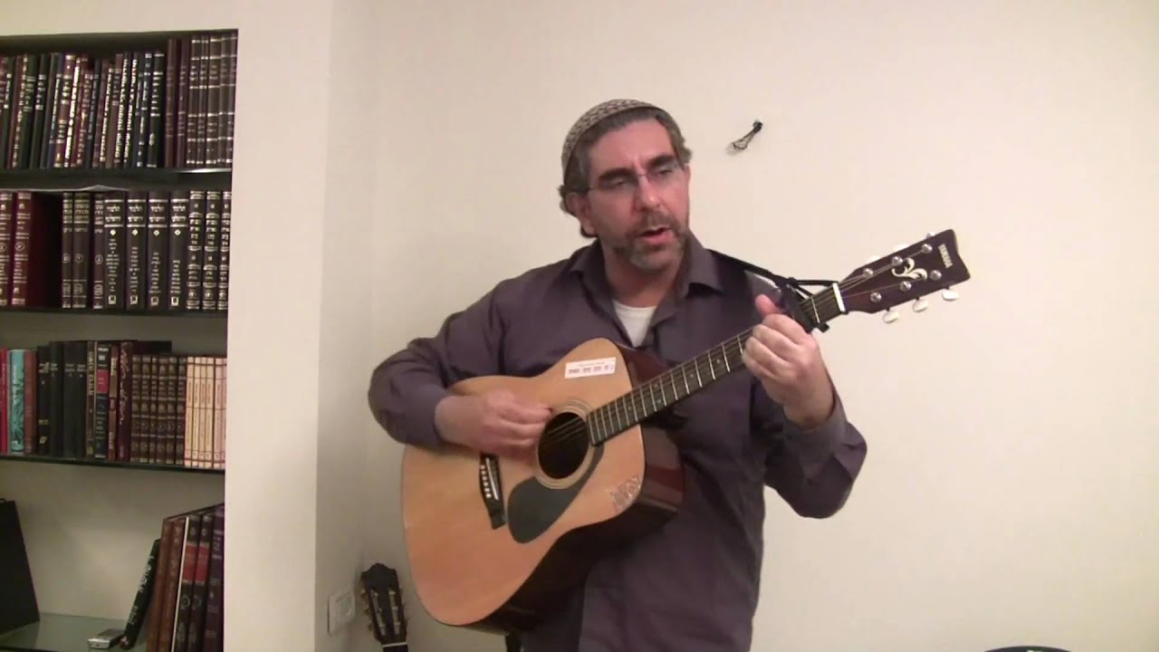 benyamin Steinberg singing R. Shlomo Carlebach's Adir Hu אדיר הוא