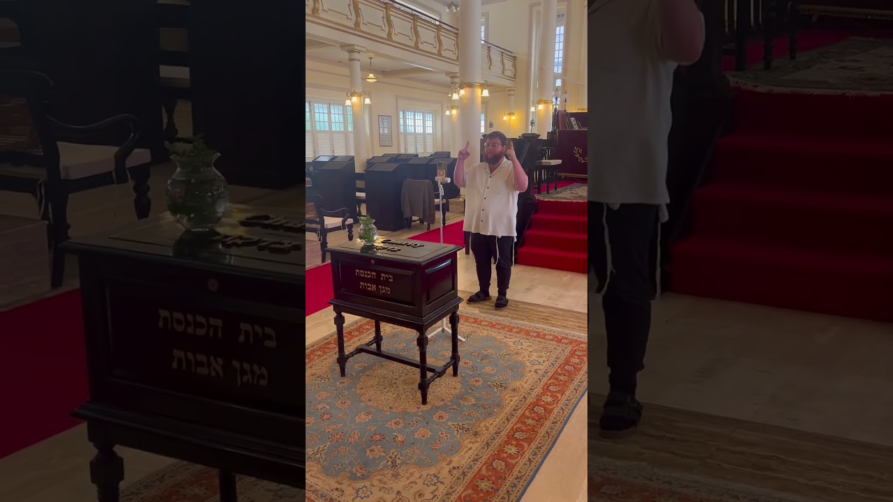 Awkward stuff to do in synagogue…🤦‍♂️🤦‍♂️😂