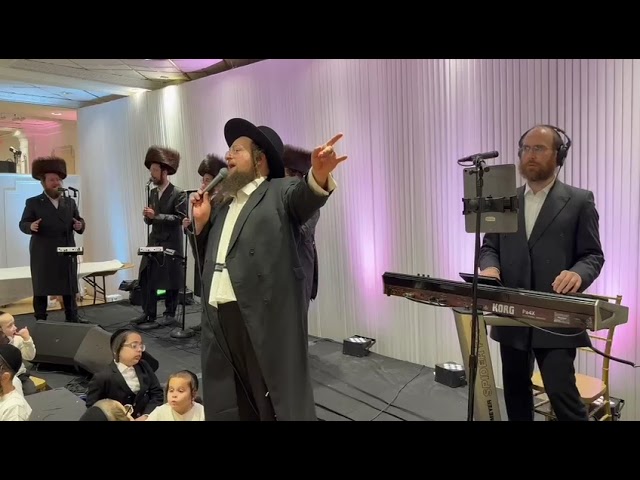 Yanky Briskman 🎹 Suscher Guttman 🎤 Mezamrim Choir 🔥