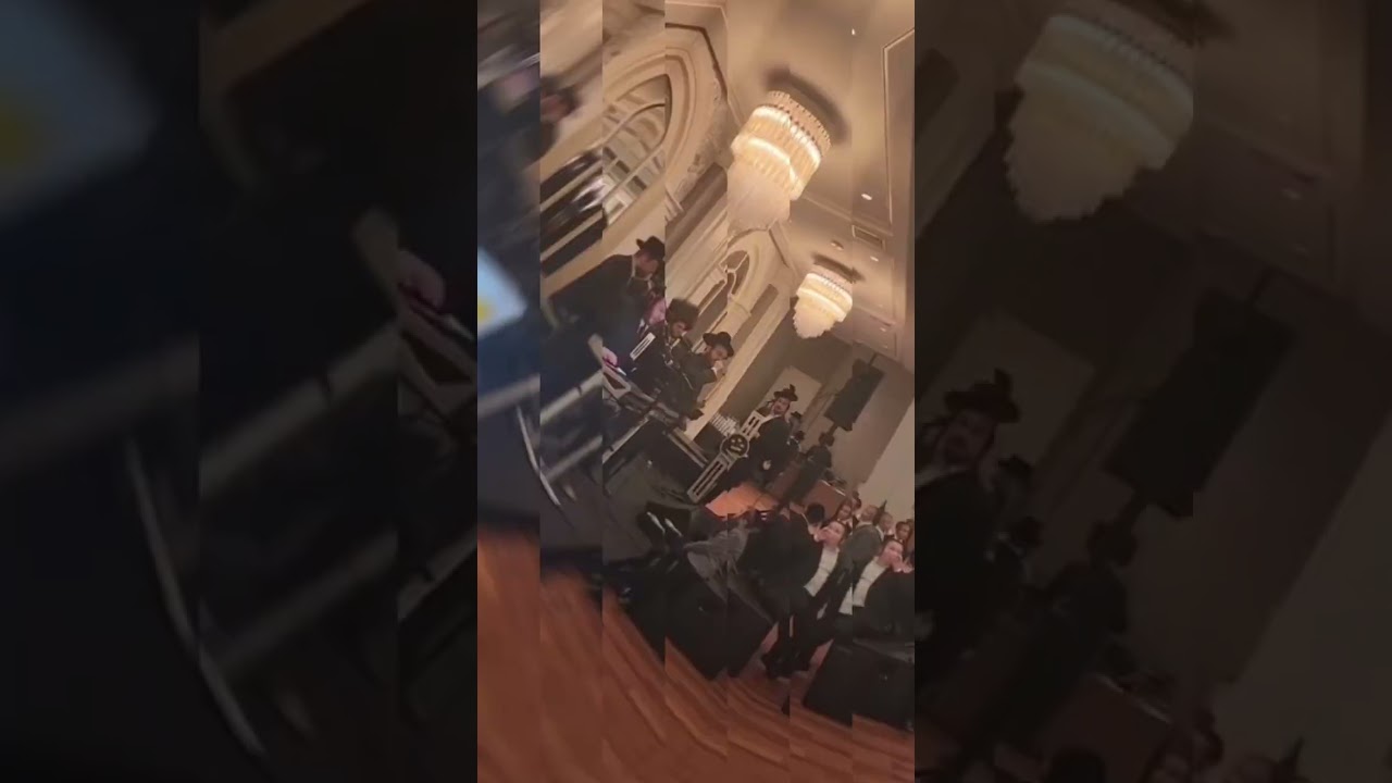 Avrumi Berko 🎹 Yidi Bialostozky 🎤 Shira Choir