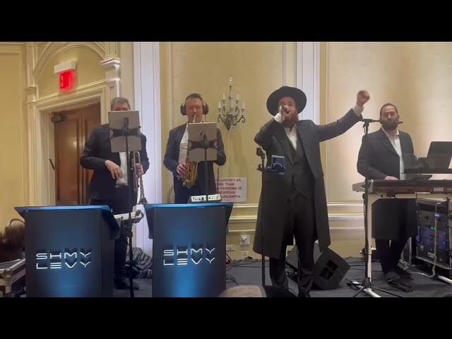 Shimmy Levy 🎹 Yidi Bialostozky 🎤 🔥