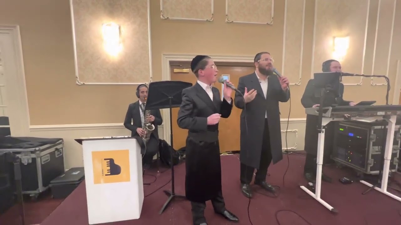 avromi berko on keys &shea berko singer &yosee eckstein