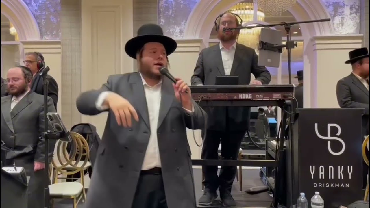 לוי פלקוביץ עם מקהלת שירה ותזמורת של יענקי בריסקמן