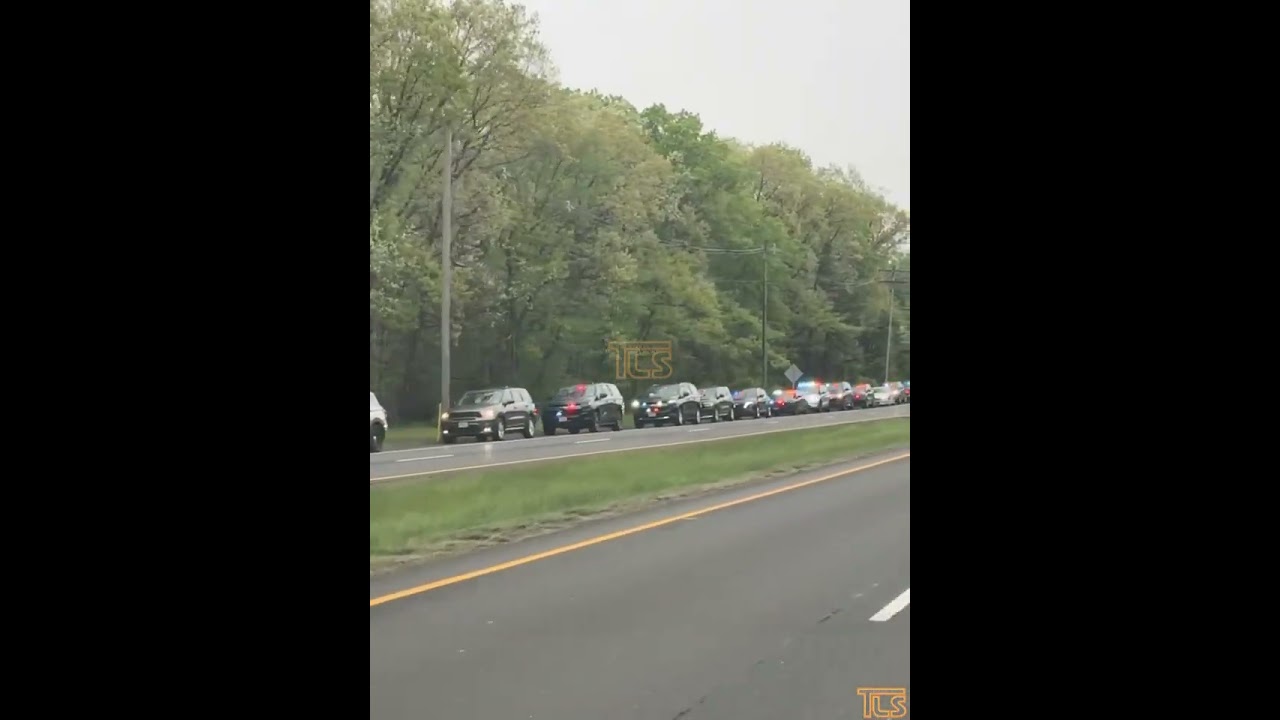 Paying final respects to Lt. Ron Jennings