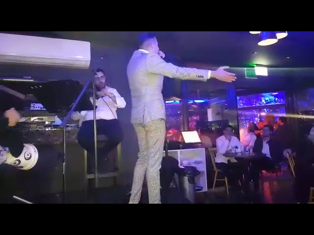 אופיר סלומון "וואלה מארה" הופעה במסעדת שלדון רמת גן