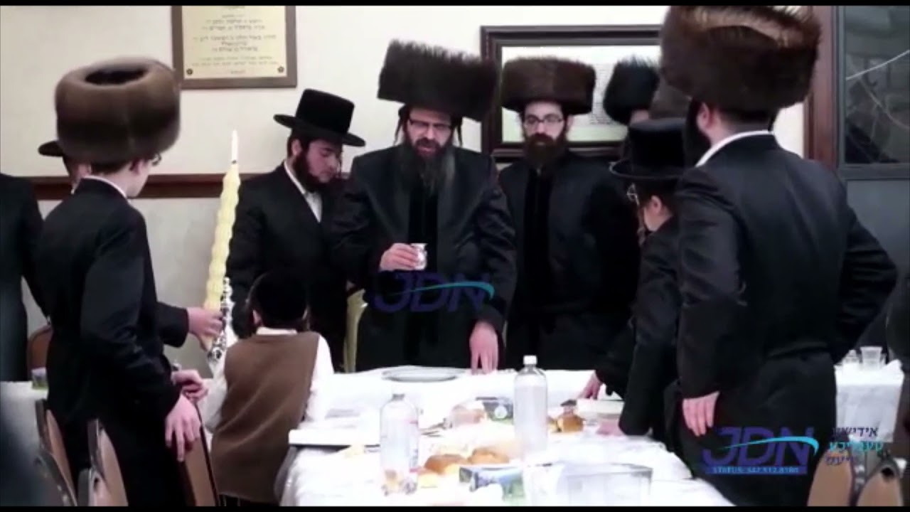 Zvhill Rebbe In Boro Park Motzei Shabbos Bo 5782