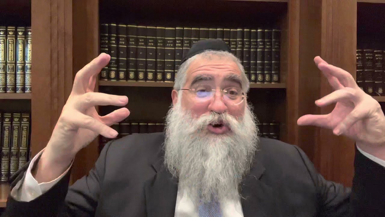 Chanukah Candles: The Power to Lighten up the Darkness. A Kabbalah class by Rabbi Yitzchok Minkowicz