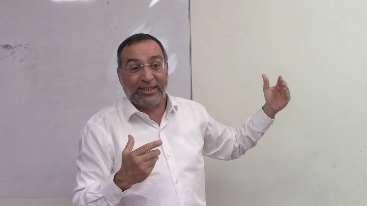 הלכות ישיבה בסוכה - צורבא מרבנן - הרב בן ציון אלגאזי