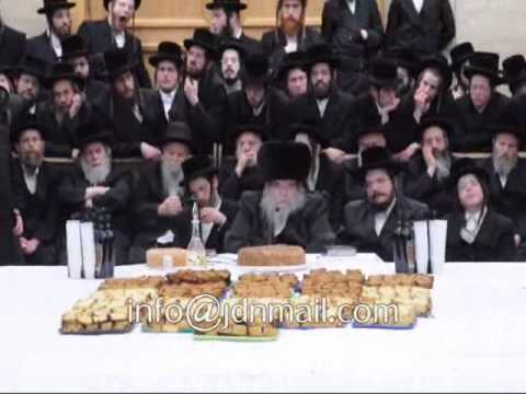 Belzer Rebbe Giving Opening Shiur Of The New Zman - Iyar 5771
