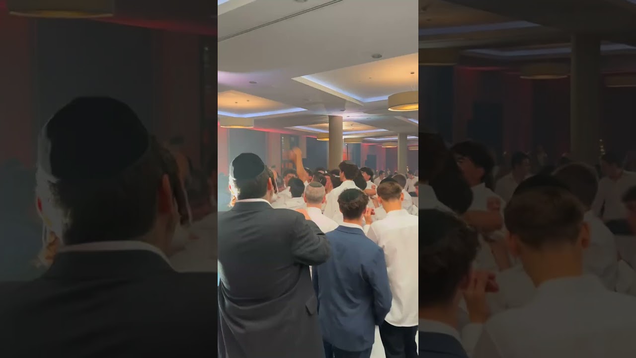 A Good Crowd Makes The Best Wedding!