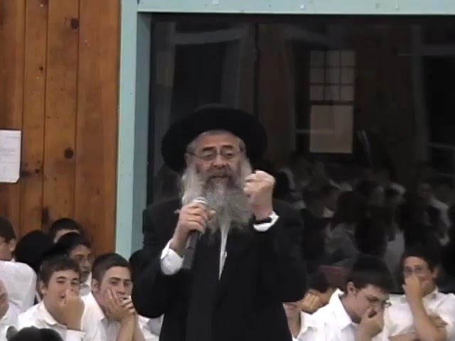 Rabbi Dovid Trenk ztz"l speaking in Camp Agudah - Tzaros in E.Y.