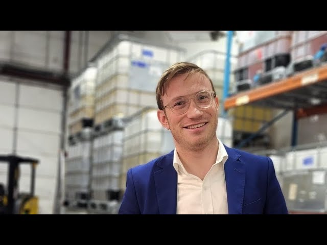 "Inside Look: Touring the COOLOO Factory and Alcohol Freeze Pop Production Process"
