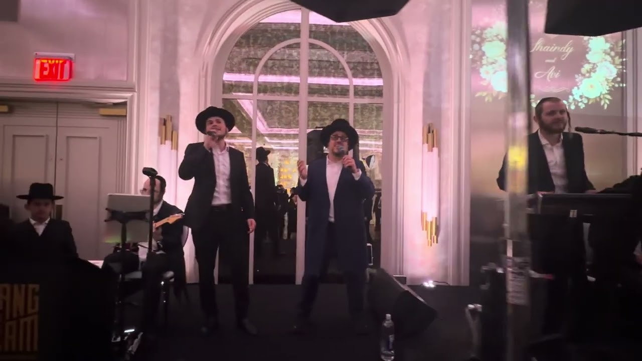 Hershey Langsam on the keys & Chaim Waldman & Lipa Schmeltzer