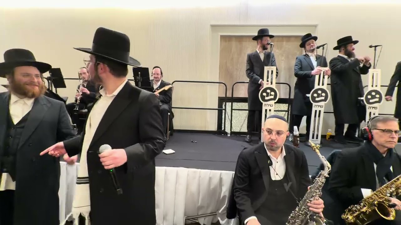 Hershy Langsam on the keys & Shlome Yakov Waber & Kalmy Schwartz Hig