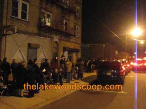 Thousands Line Up For Flu Vaccine On 2nd Street
