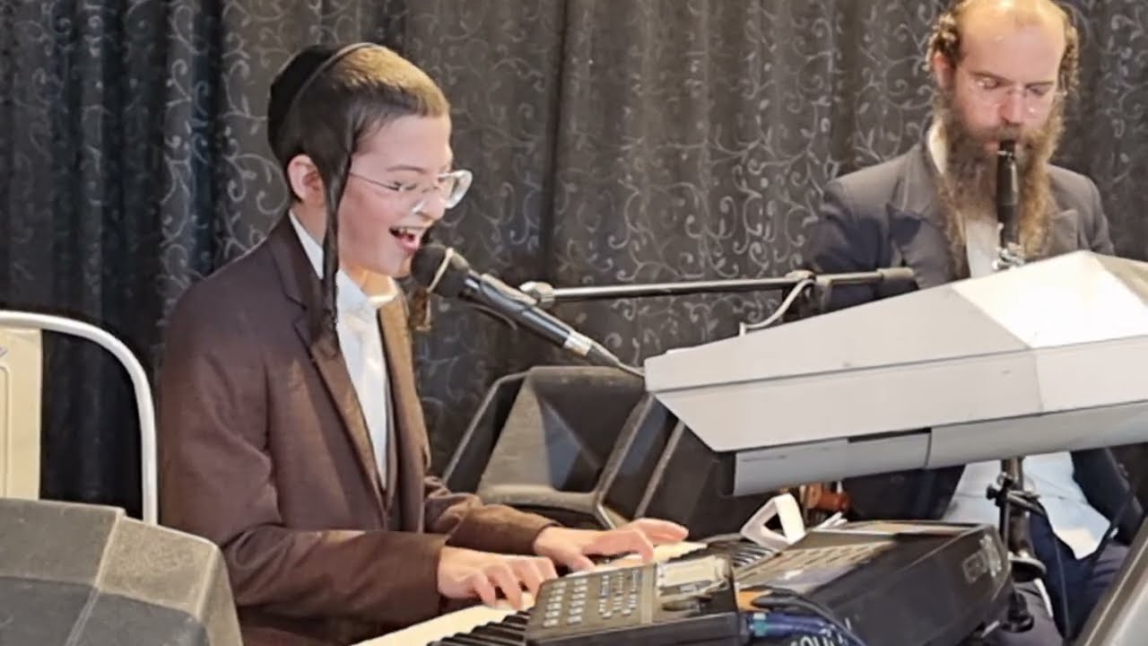 ילד  הפלא בנצי קלצקין בחזנות ועיבוד מיוחד מוזיקאלית / ווקאלית - רזא דשבת | מקהלת מלכות | נחמן צוקר