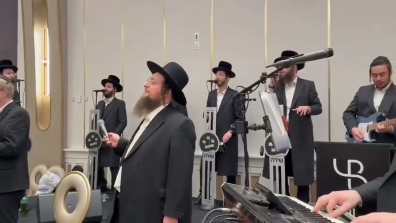 יששכר גוטמן עם מקהלת שירה ותזמורת של יענקי בריסקמן