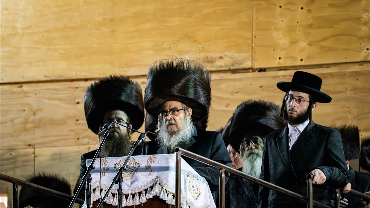 Bagleiten For Satmar Rebbe R’ Aaron Motzei Shavuos 2024 | מעמד הבאגלייטן להאדמו”ר מסאטמאר