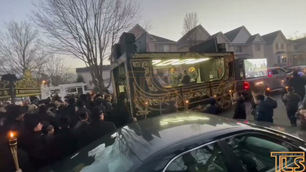 Hachnosas Sefer Torah at Pine River in Lakewood L’ilui Nishmas Reb Nosson Baruch Herzka Z”L
