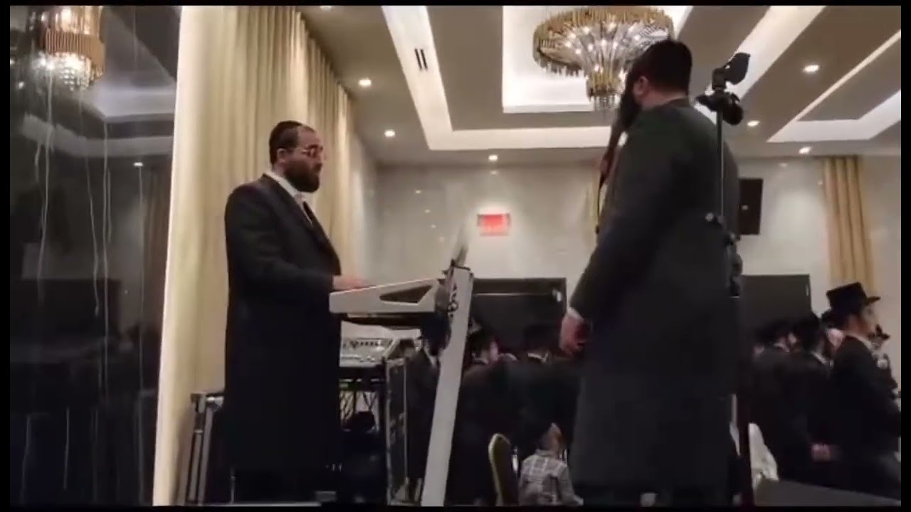 שמעיה פישר עם הקלידן שמעי לעווי