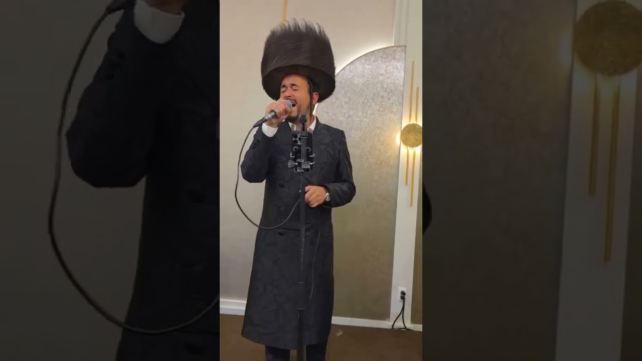 Avrumi Berko 🎹 Meilech Braunstein 🎤