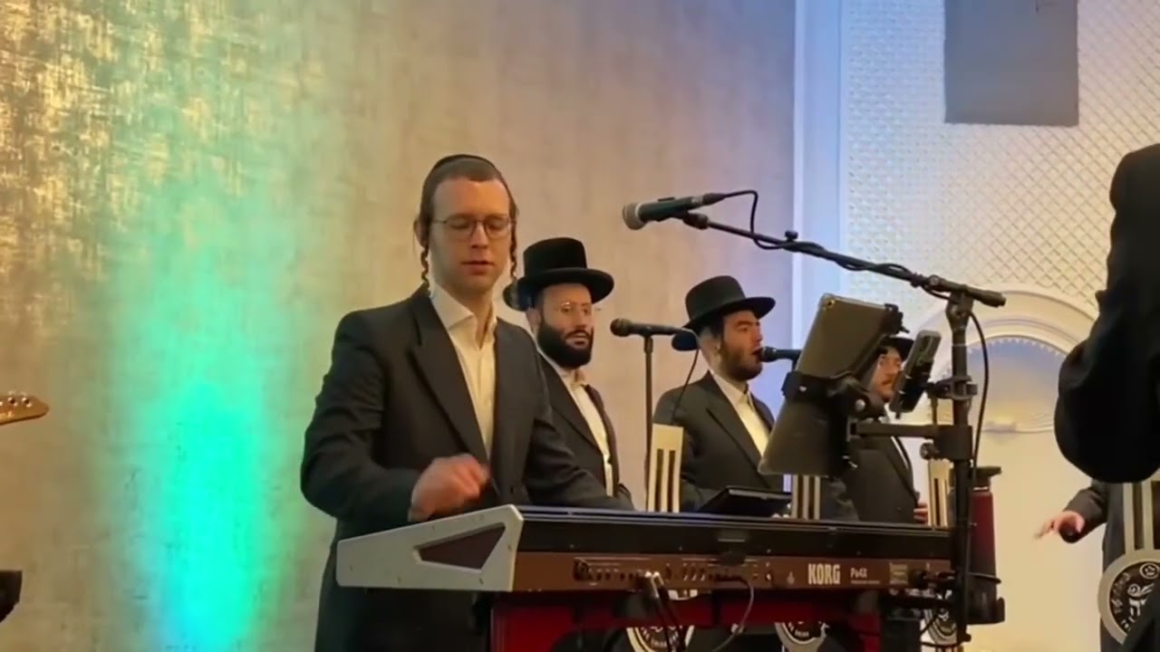 מקהלת שירה - ליפא שמעלצער עם יוסי שטענדיג