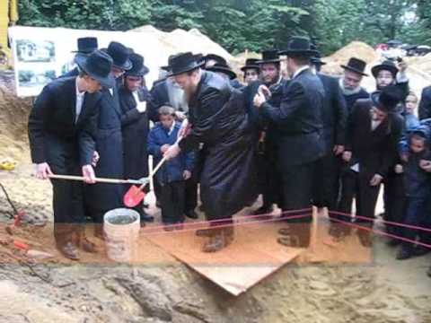 Hanochas Even Hapinah For Bobov In Lakewood