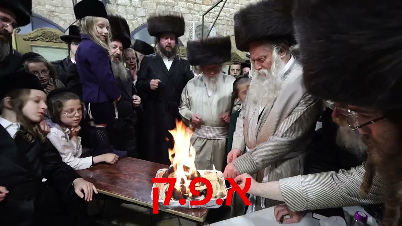 אדמו"ר מפינסק קרלין שליט"א בהדלקה בחצר הציון הרשב"י מוצאי שבת פרשת לך לך   תשפ"ה