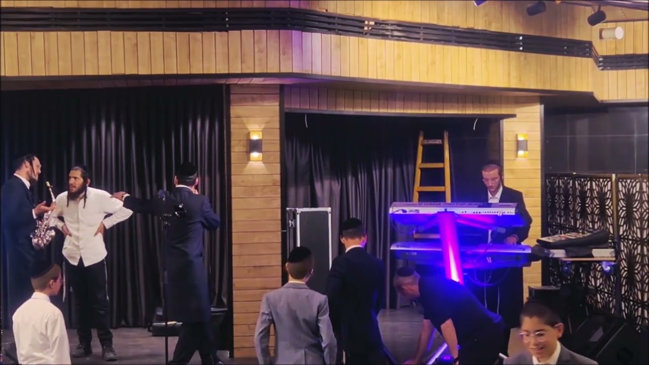 מחרוזת סעודה - שלוימי בוכנר - ושימי קפלן - ואברימי גלבשטיין🎹🎻👌