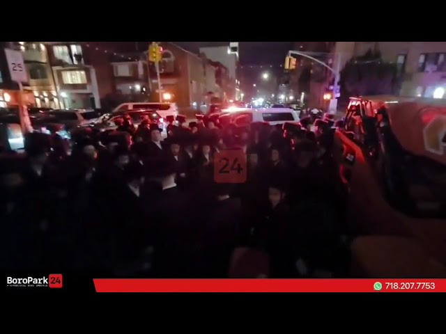 Levaya for R' Yakkov Grunfeld a"h, at the Bobov-45 Shul