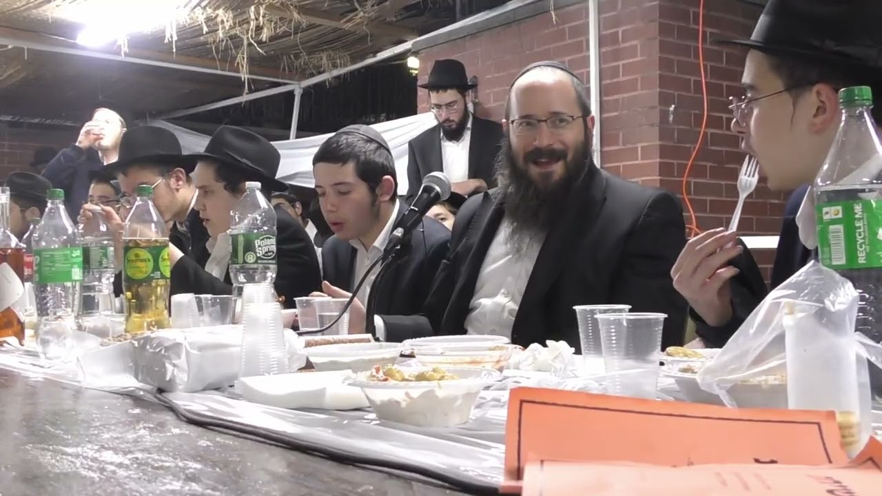 התוועדות שמחת בית השואבה חול המועד סוכות לתלמידי התמימים , הרב שלמה שטערנבערג שנת תשפ"ו