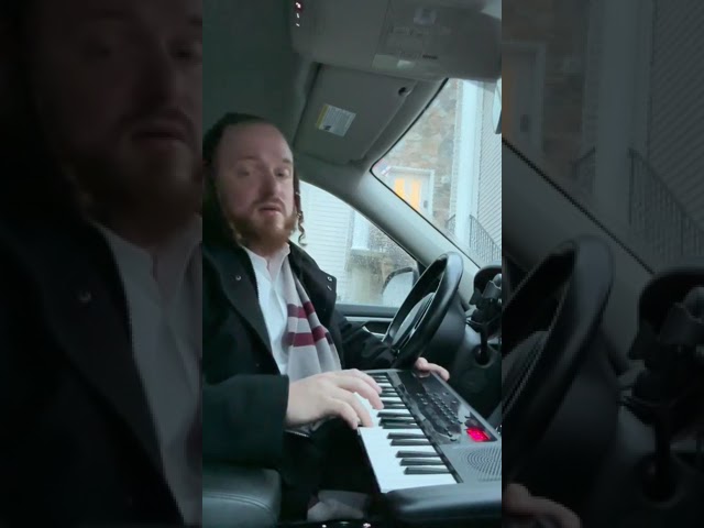 Yoely Polacheck Of Zemiros Choir, Doing Stunning Harmonic Vocals, in His car