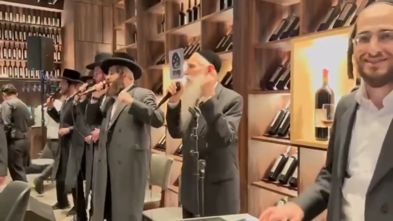 אירוע יוקרתי עם מרדכי בן דוד ומקהלת שירה עם הקלידן יענקי ליווי