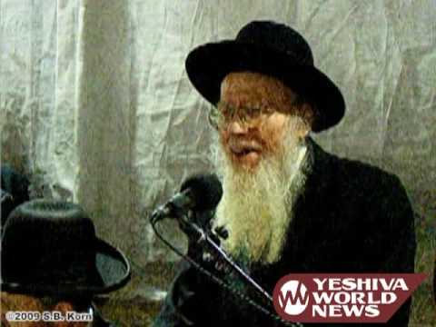 Mir Yerushalayim Sukkah during Chol HaMoed Sukkos 5770