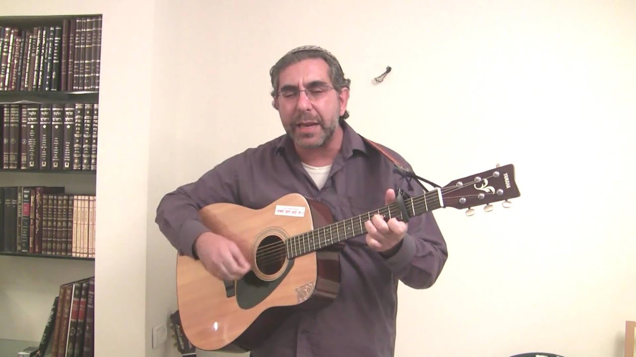 benyamin Steinberg performing R. Shlomo Carlebach's Yaale Veyavo יעלה ויבוא