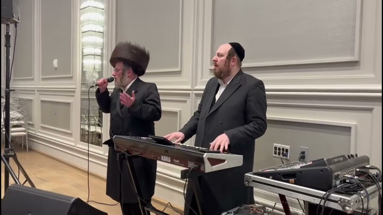 Beautiful and heartwarming chuppah with Isaac Honig