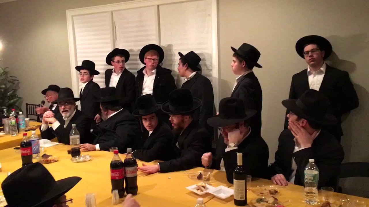 Bentzion Shenker in Lakewood with Modzitzer Rebbe