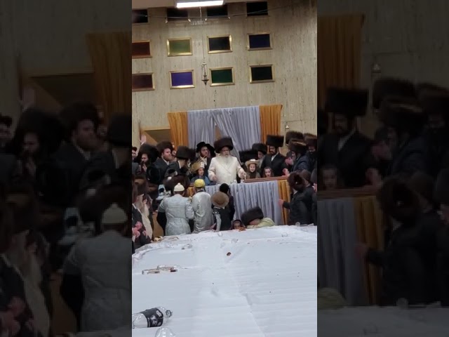 סעודת משתה היין אין סאטמאר