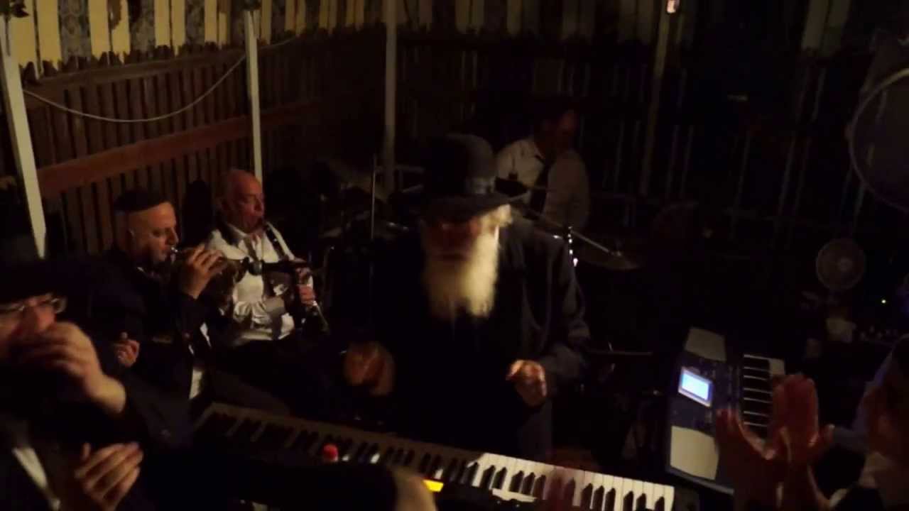 Simchas Beis HaShoeva with Rav Mordechai Dolinsky in Yerushalayim - Sukkos 5774 / 2013